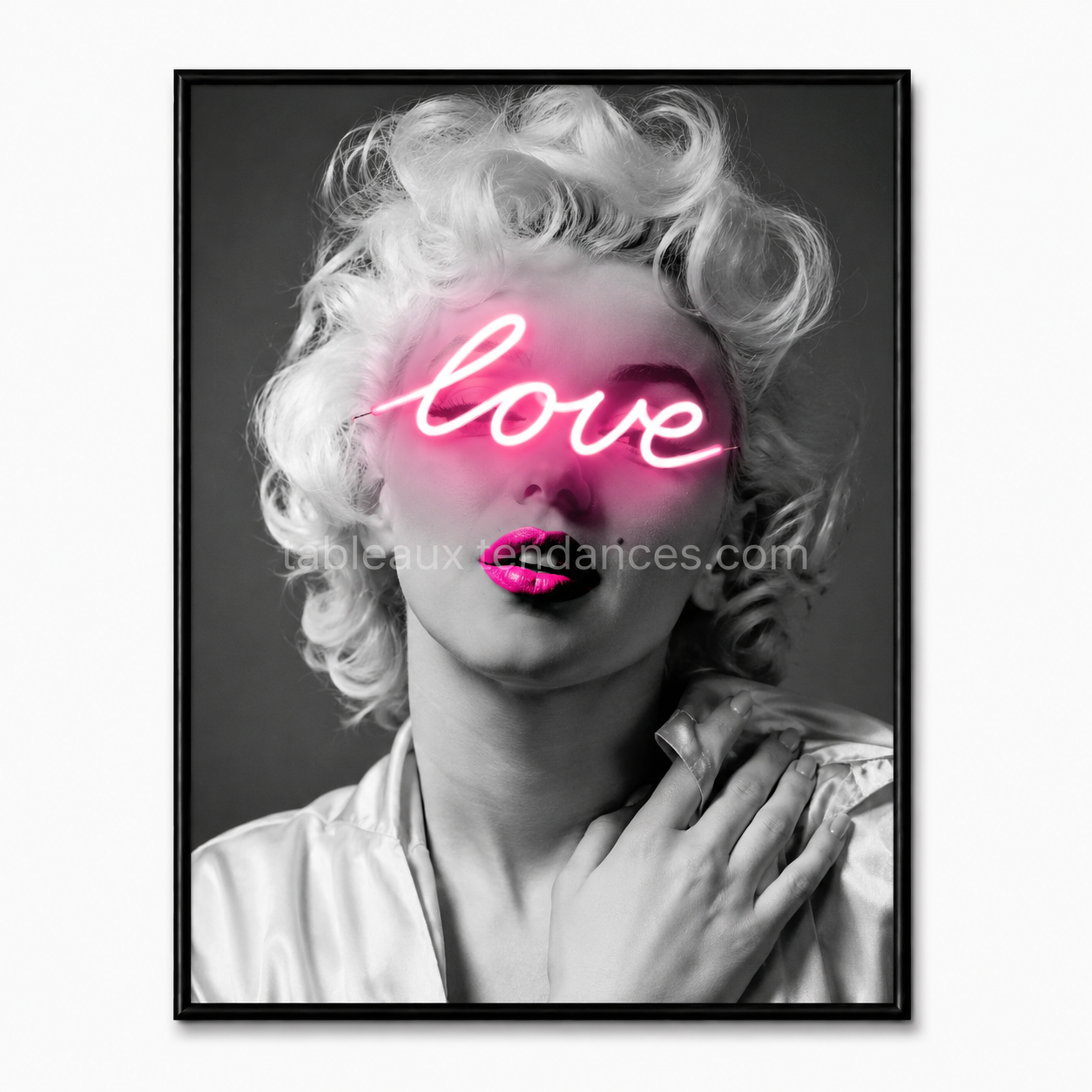 Marylin — portrait pop art rétro aux lèvres colorées et lumière fluorescente, tableau mural moderne