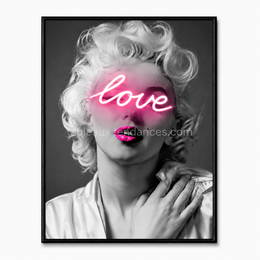 Marylin — portrait pop art rétro aux lèvres colorées et lumière fluorescente, tableau mural moderne