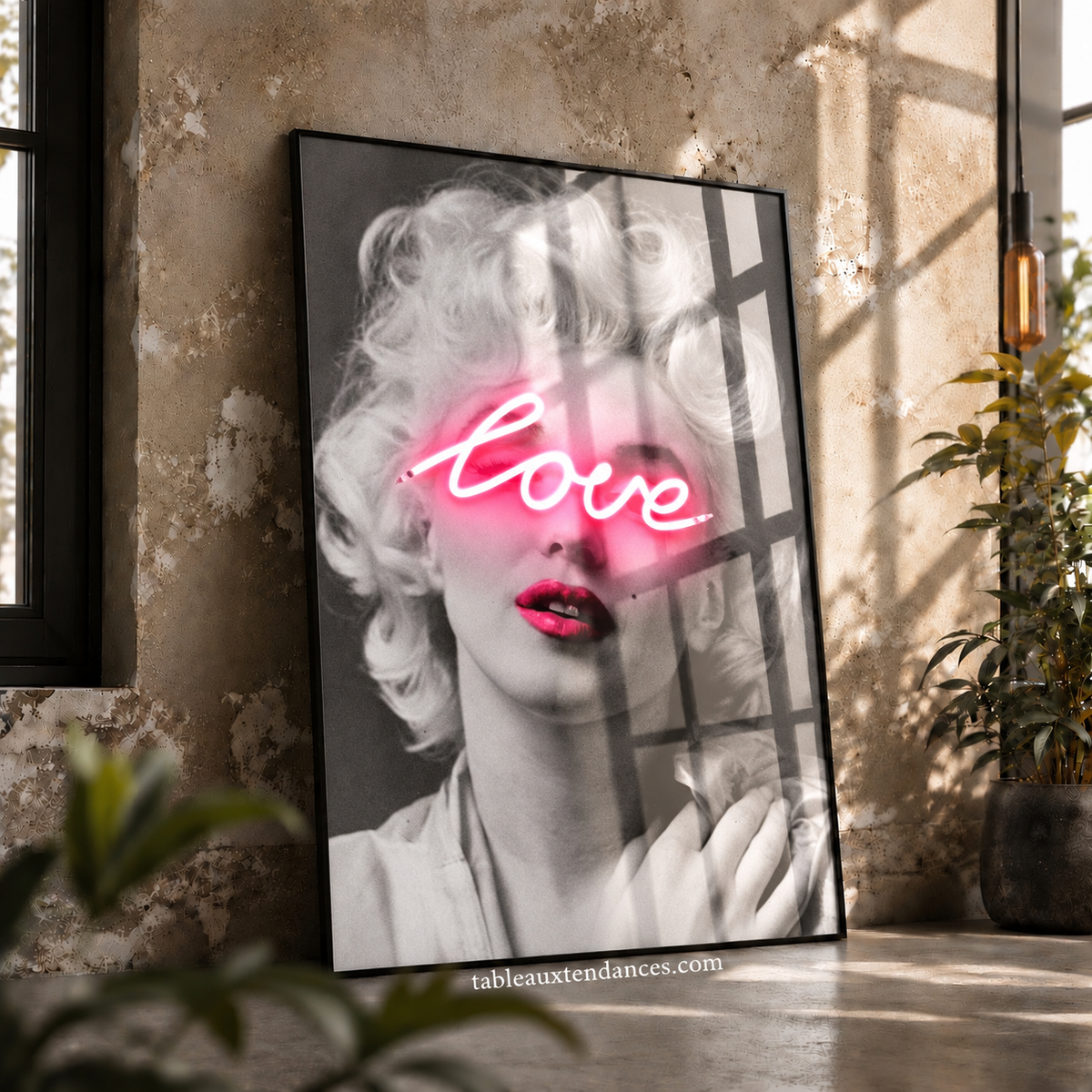 Marilyn — Neon Love